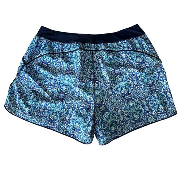 Lands End Swim Shorts Blue Print Size 24W Pockets Stretch 5” Inseam Quick Dry - Picture 3 of 9